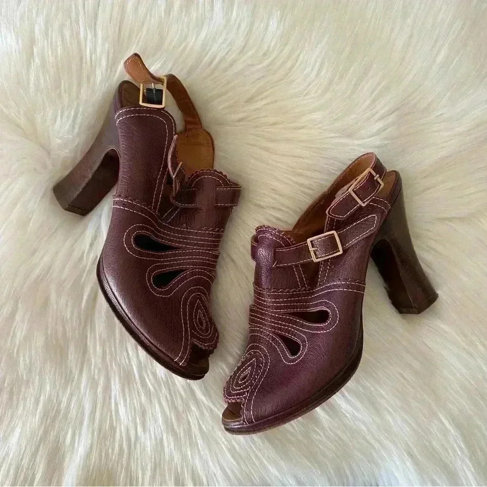 Chie Mihara Leather Heels Shoes Sz 39/ 8.5  Made In Spain